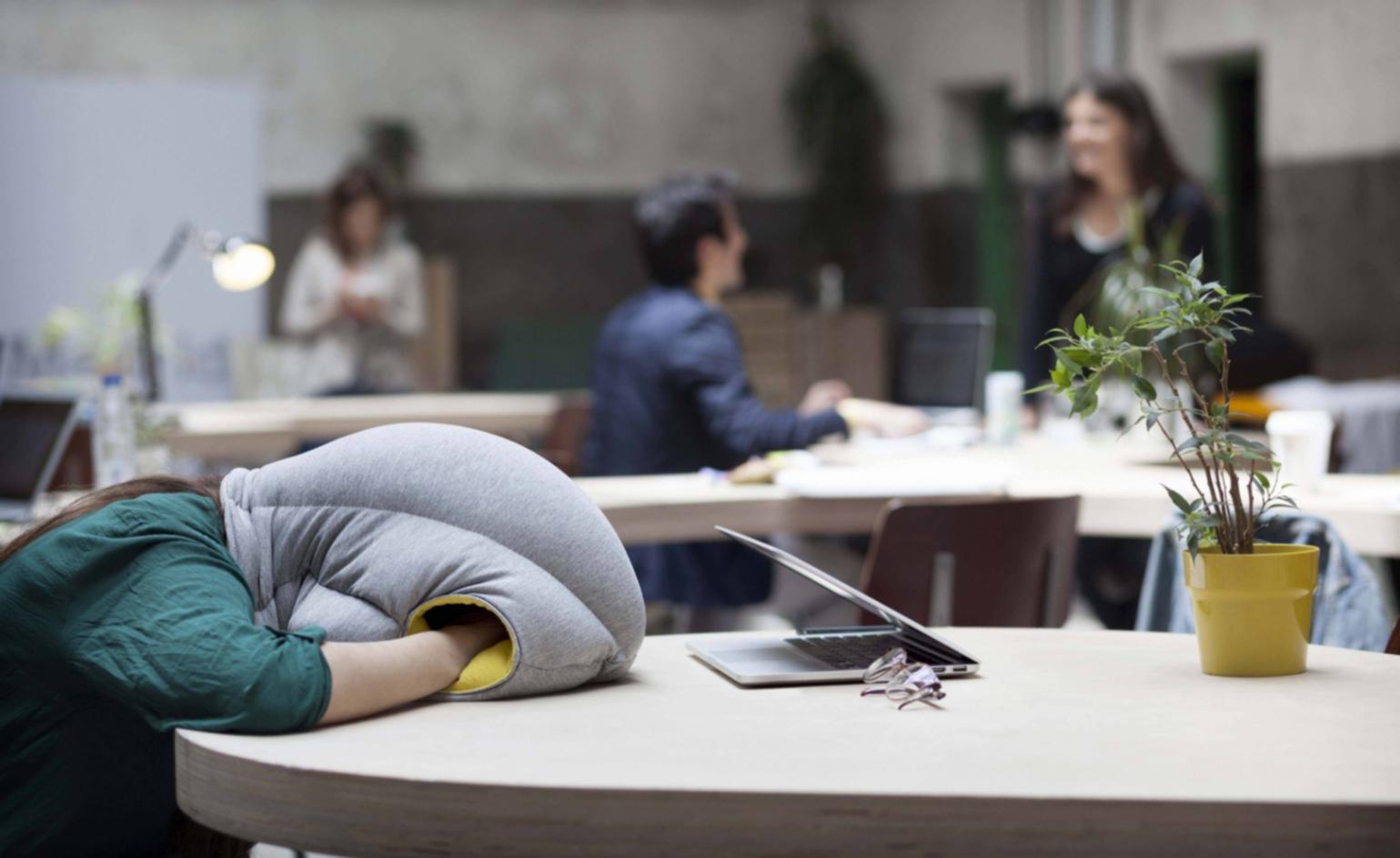 Blueprint visuelles Scripting-System mit verbundenen Event-Nodes